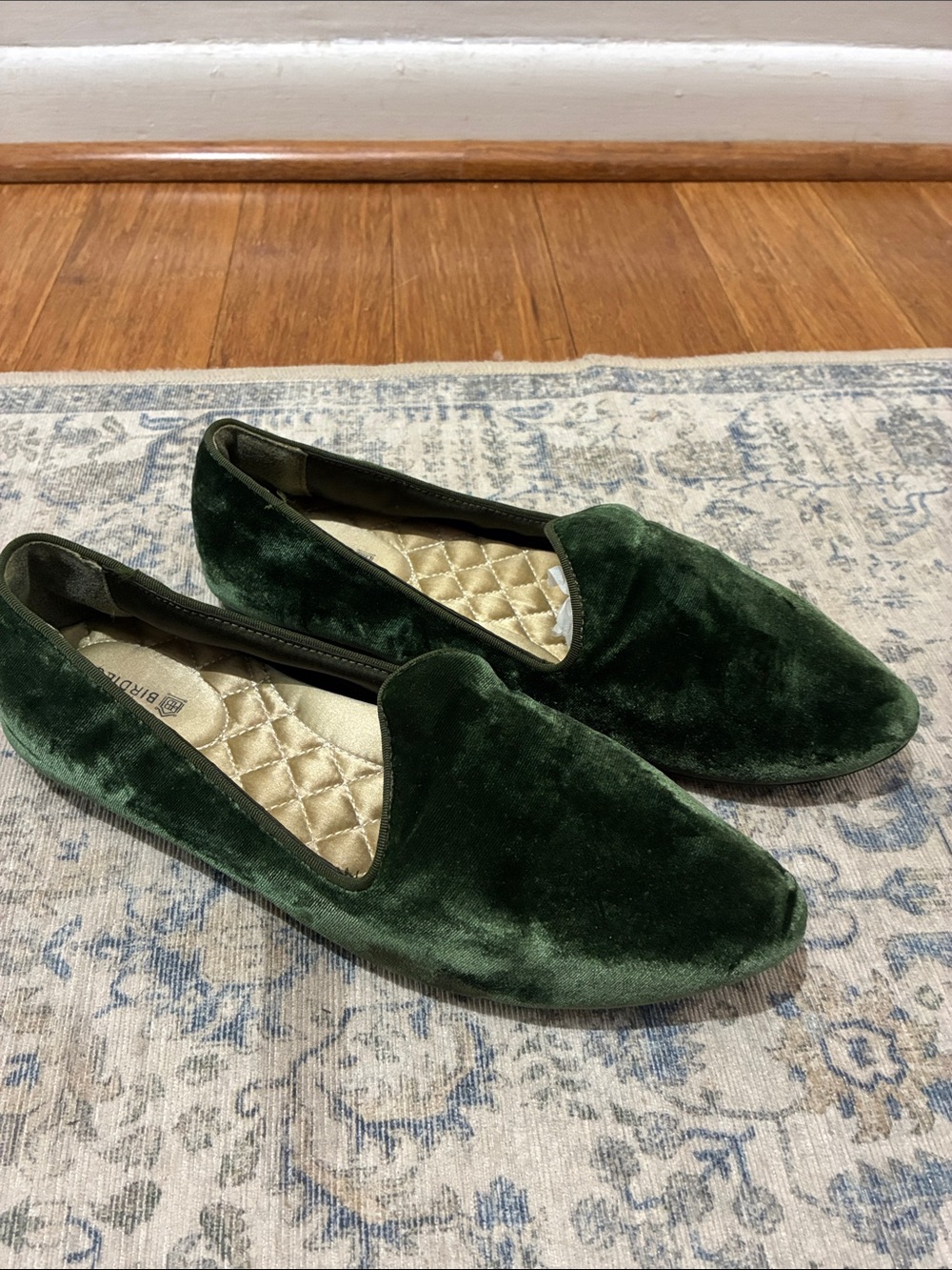 Birdies Velvet Slip-On Loafers in Dark Green- women’s size 8